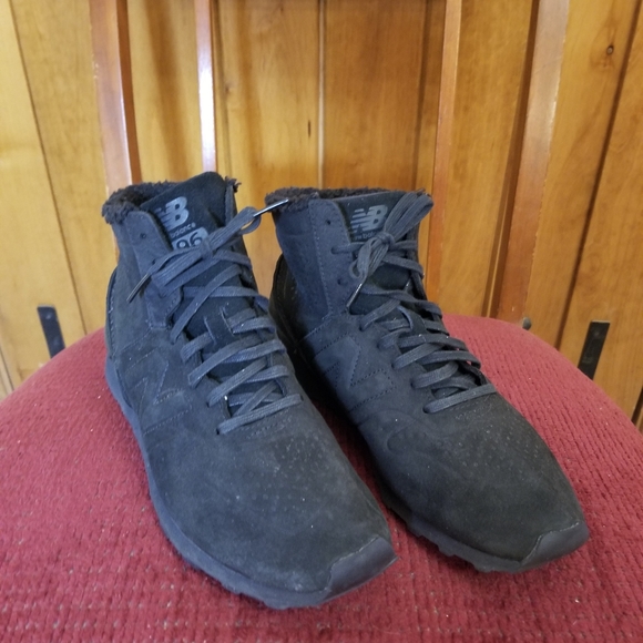 NEW BALANCE REENGINEERED black suede lined high top sneakers - Picture 2 of 7